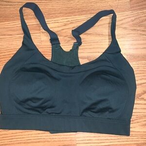 Gym shark sports bra size small